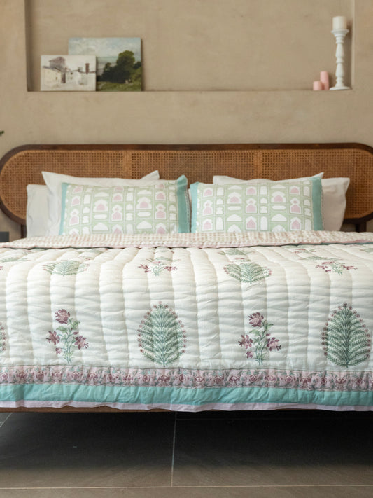 Peher Handcrafted Quilt- Painted Court