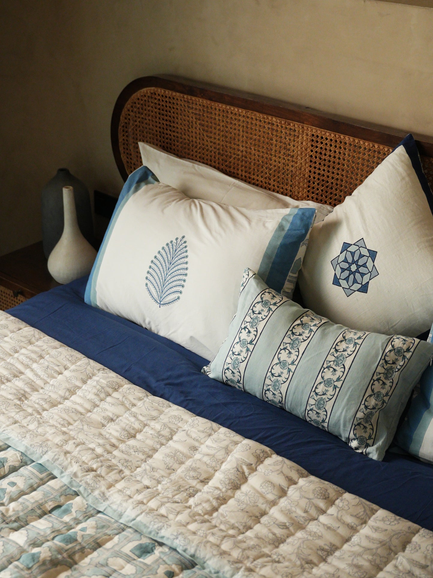Jharoka Pillowcase Set - Indigo Shadow