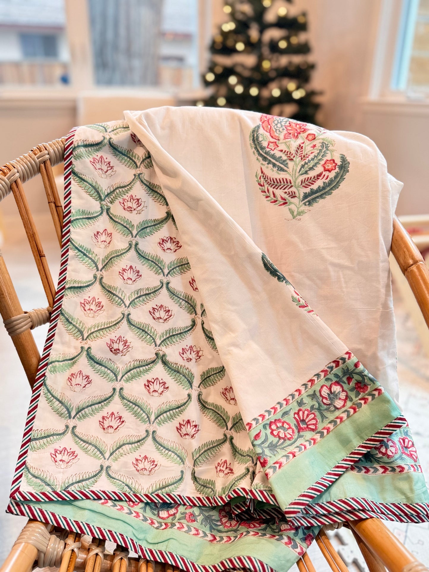 Lotus Lightweight Blanket